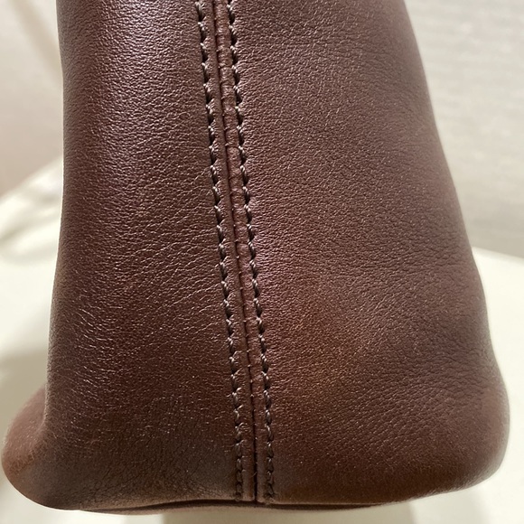 COACH (No. C2W-9803) Legacy Vintage Brown Leather Tote Bag - Picture 16 of 16